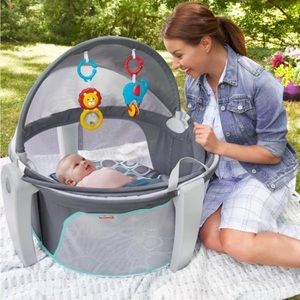 On the go baby dome